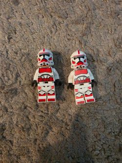 Lego minifigures