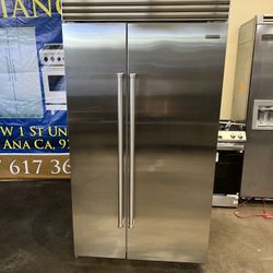 SUB ZERO 42”WIDE BUILT IN SIDE BY SIDE REFRIGERATOR 