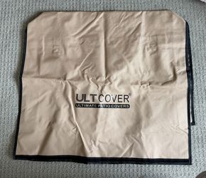 Outdoor TV Cover (fits TV Sizes 28-32”)