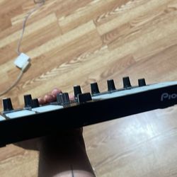 Pioneer DDJ-SP1 DJ Controller
