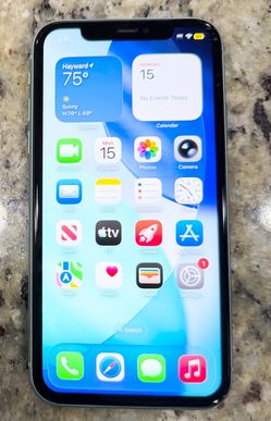 iPhone 11 - 64GB - Factory Unlocked can be used in all countries- 73% Battery Health - No problems