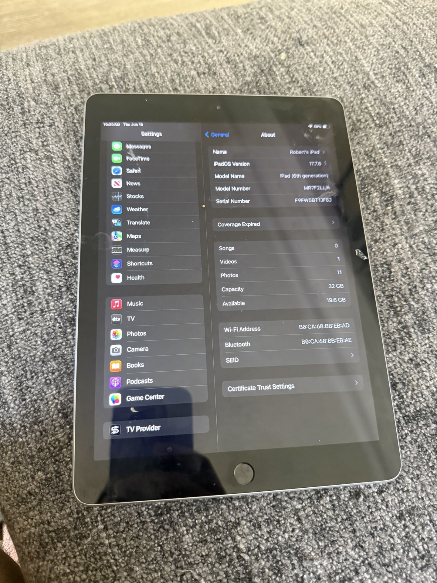 iPad 6 For Sale $100 No Tiene Passcode