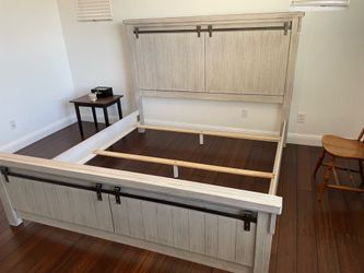 King bed $50