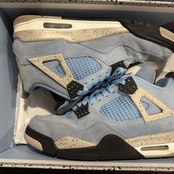 Nike Air Jordan 4 Retro University Blue