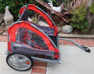 Instep Bicycle Trailer.