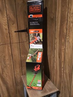 Black & Decker 20” Corded Hedge Trimmer