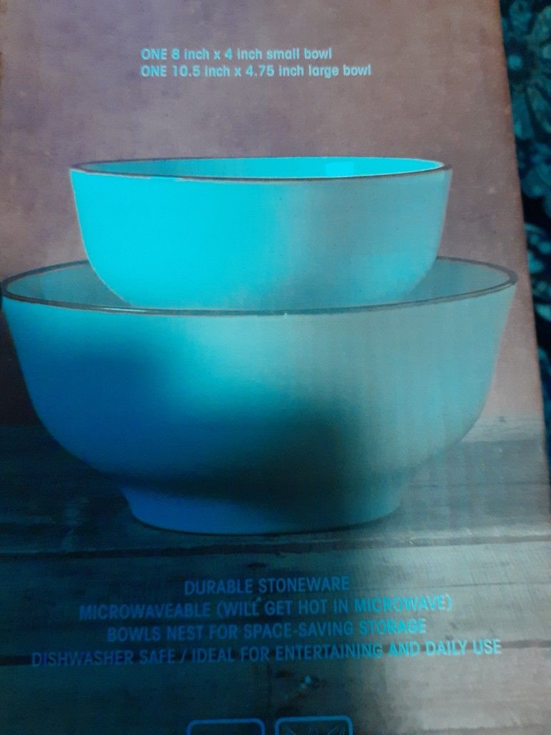 Serving Bowl Set NEW