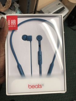 Beats earphones Brand New in Box!! Negotiable