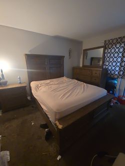 A full dresser just has a scrape on the sidep
