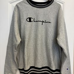 Champion sweatshirt, Medium - X-Large Light Gray With Dark Blue Trim