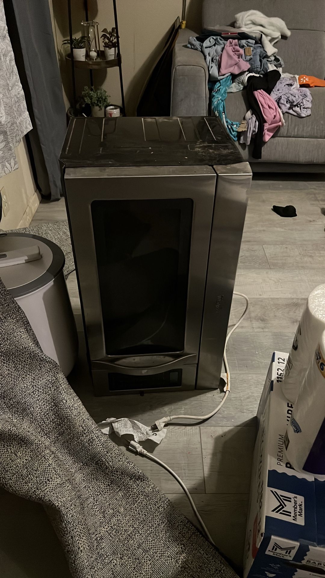 Whirlpool microwave