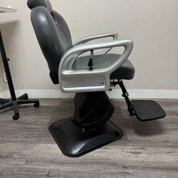 Barber Chair 