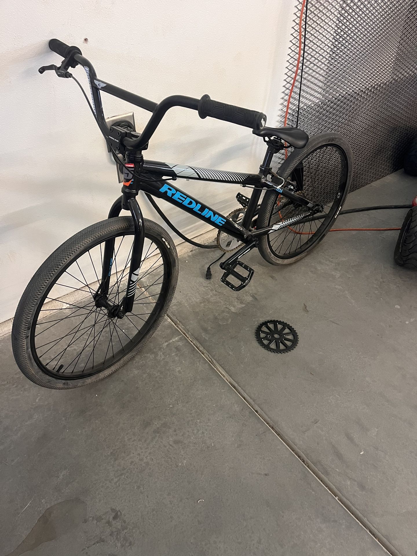 Redline Mx24 Cruiser Bmx Bike