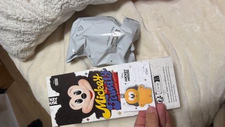 Pluto Mickey Family Popmart