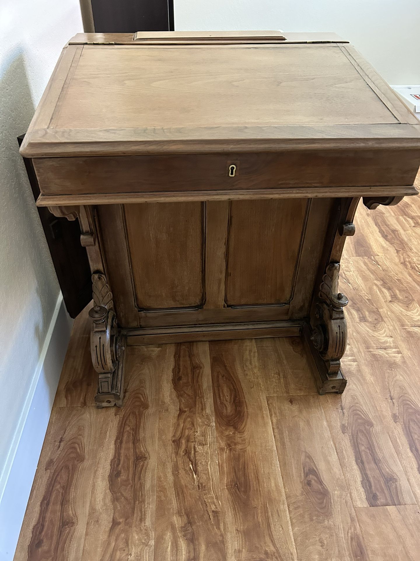 Lancaster Desk $50