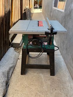 MAKITA Table Saw