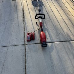 Wiro Milweki Semi Nuevo Cargador Y Bateria $150 