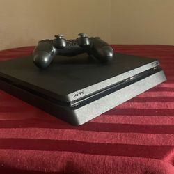 Black PS4