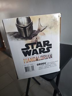Star Wars - The Mandalorian GROGU and Hover Pram Radio Controlled Vehicle