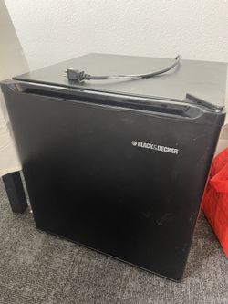 Black mini refrigerator