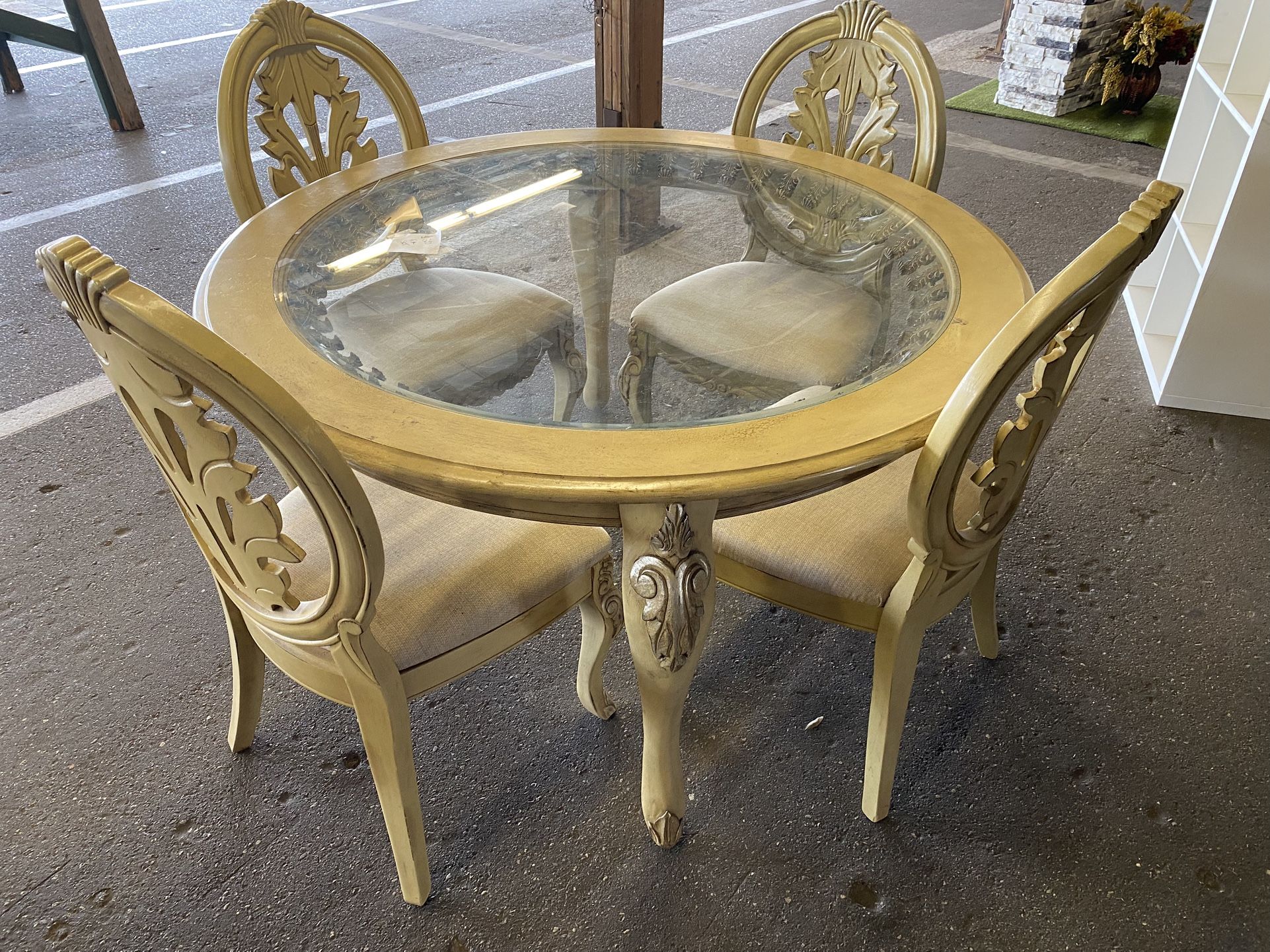 Dining Room Table /Coffee Table