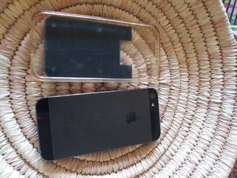 Iphone 5 .32 gig for parts.