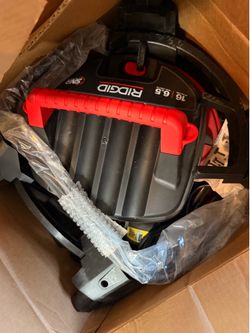 RIGID SHOP VACUUM