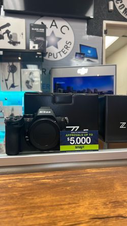 Nikon Z5 II open box