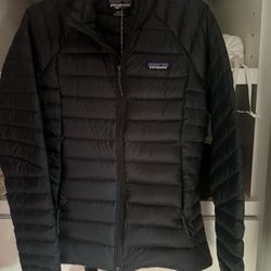Women's Down Sweater / Size Small