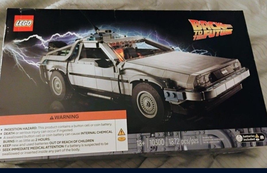 Back To The Future DeLorean Lego Set