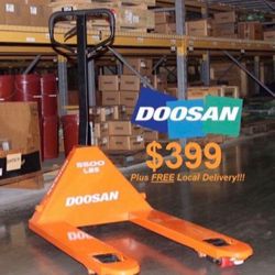 New Doosan 5,500 lb. Capacity Manual Pallet Jack (Forklift)