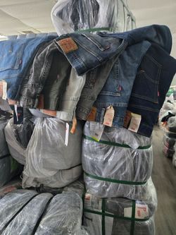 Gran liquidacion de JEANS LEVI'S NUEVO DE HOMBRE a solo $13 cada pantalon,solo vendemos por paquetes de 60 pantalones por $780 ademas ogrecemos gran v
