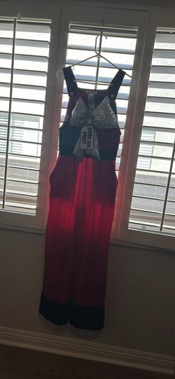 Woman’s Christmas outfit