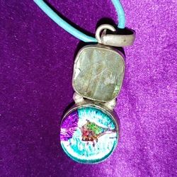 Labradorite pendant in sterling
