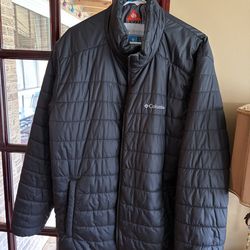 Jacket.COLUMBIA brand. Like new $75