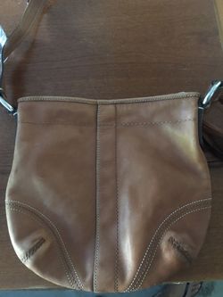 COACH crossbody leather purse good condition long strap look at pics
