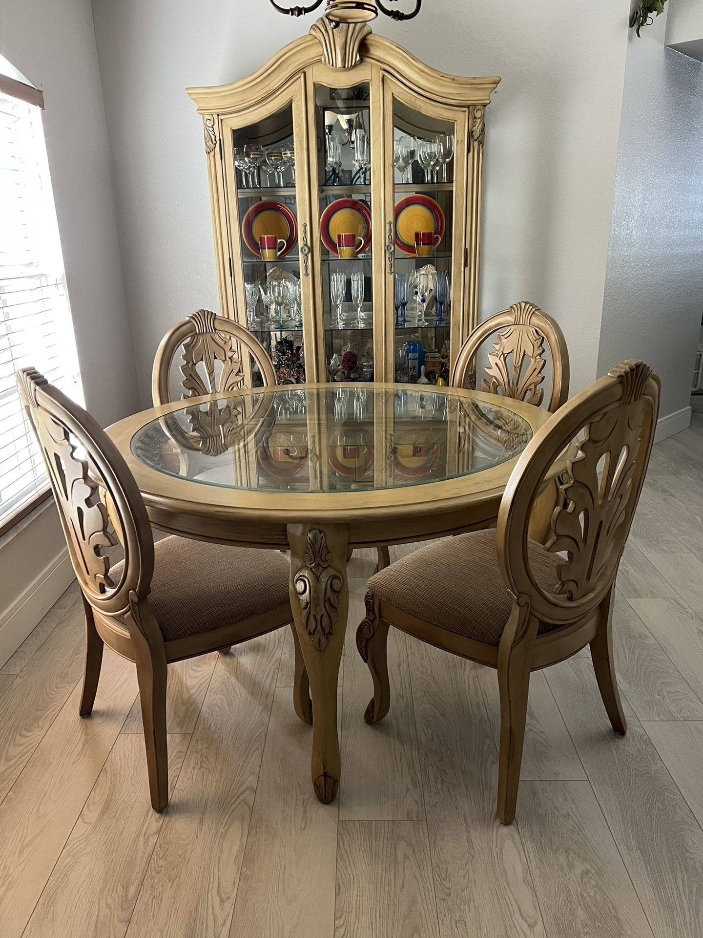 Dining Set For 4  with China Cabinet 