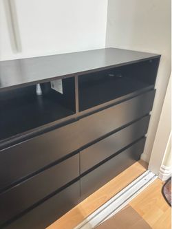 Black 6-drawer dresser