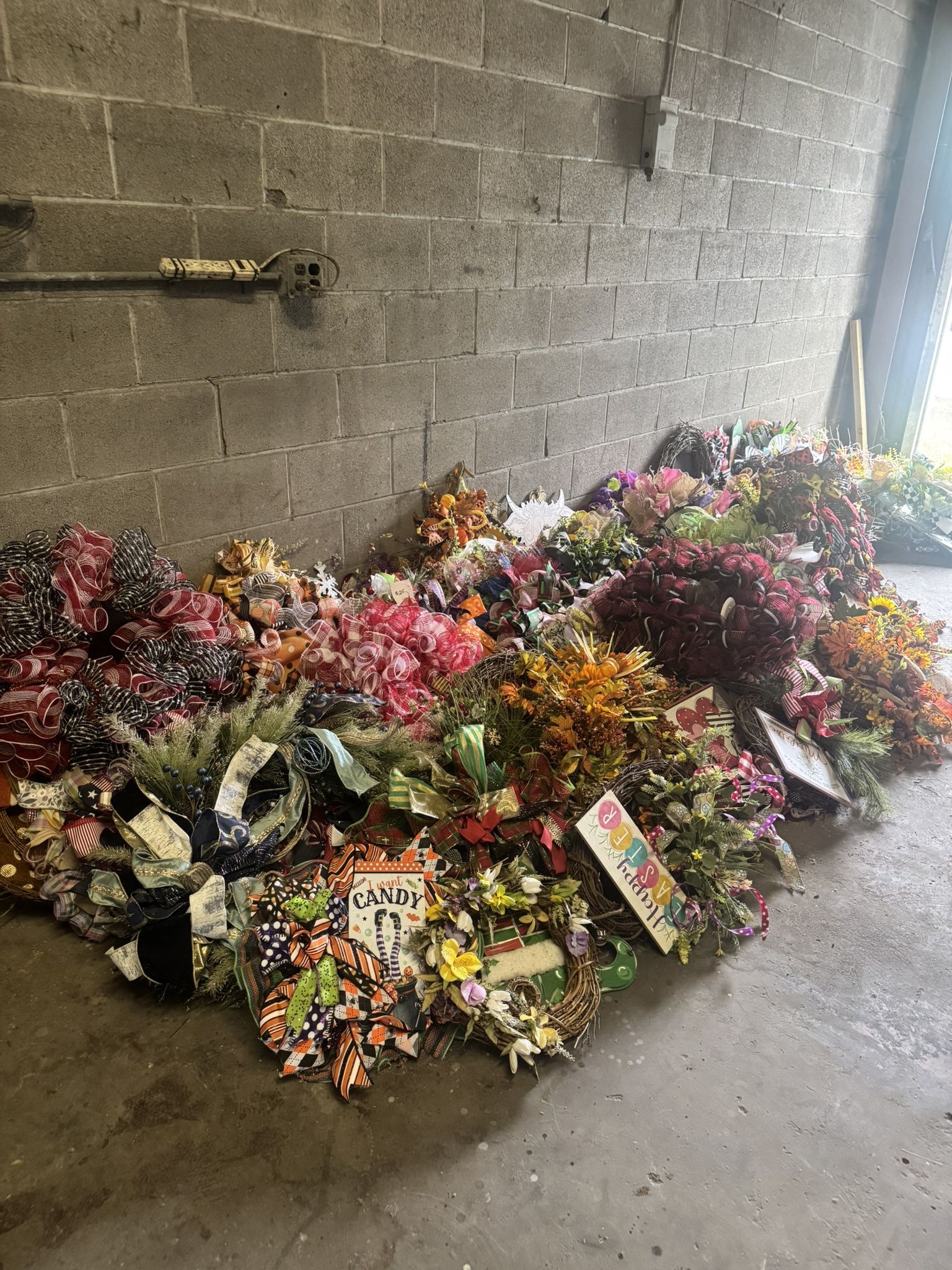 Wreaths (all Holidays)