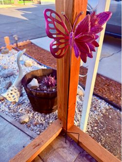 Crafted Garden & Lawn Decor (2Ft.Hx7W)