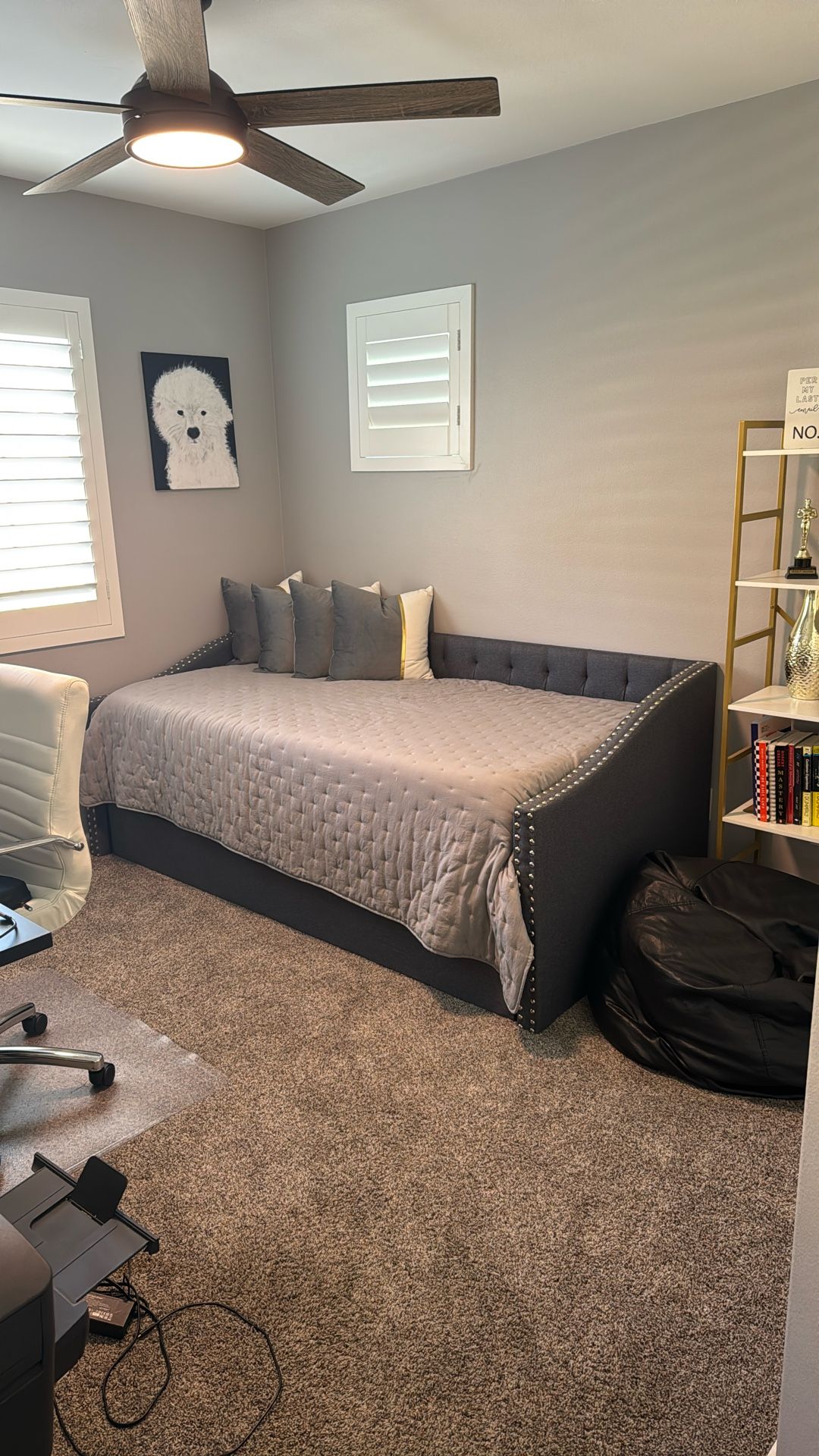 Twin Size Platform Bed with Twin Size Trundle