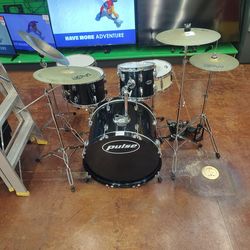 Drum set