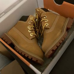Toddler shoes