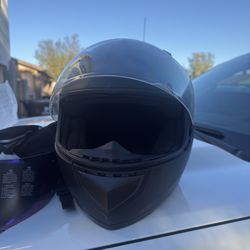 Adult Biker helmet (with tinted visor)