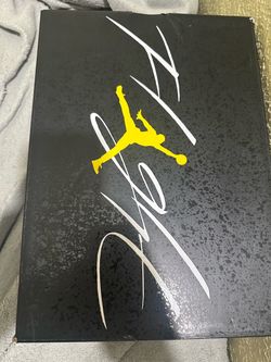 Jordan 4s