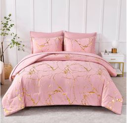 Pink & Gold Metallic Queen Comforter set