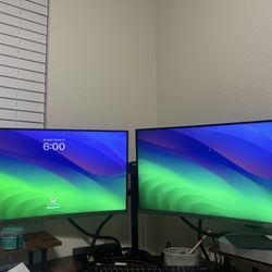 Curve Samsung 27” Pairs Monitors w/Stand