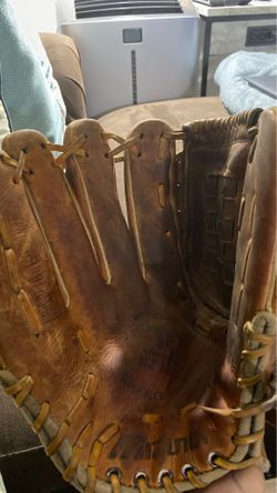 Mizuno LH Glove