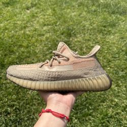 Yeezy 350 - Sand Taupe