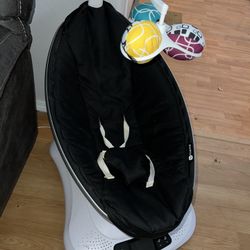 4Moms Mamaroo